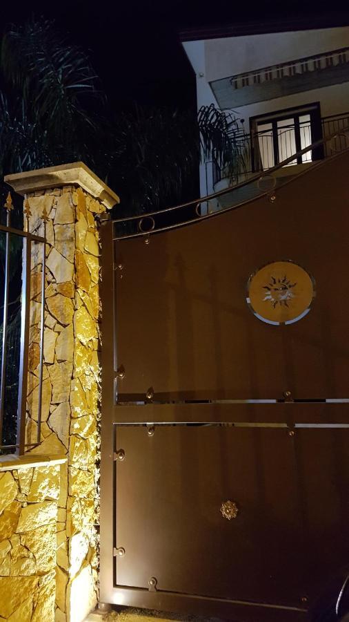 Case Vacanza Tony Calatabiano Luaran gambar